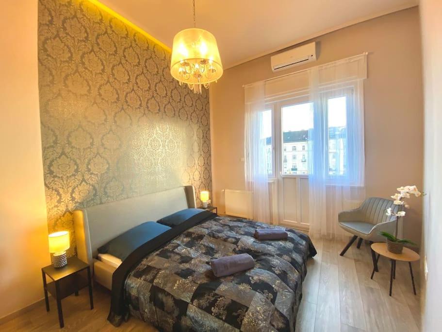 Luxury Buda Apartman Budapest Kültér fotó